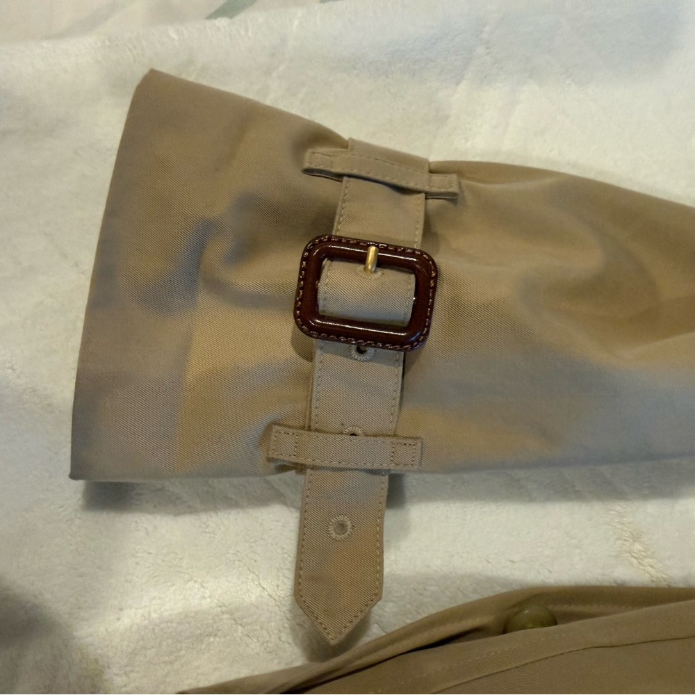 Burberry Chelsea Mid length Trench - Picture 8 of 11